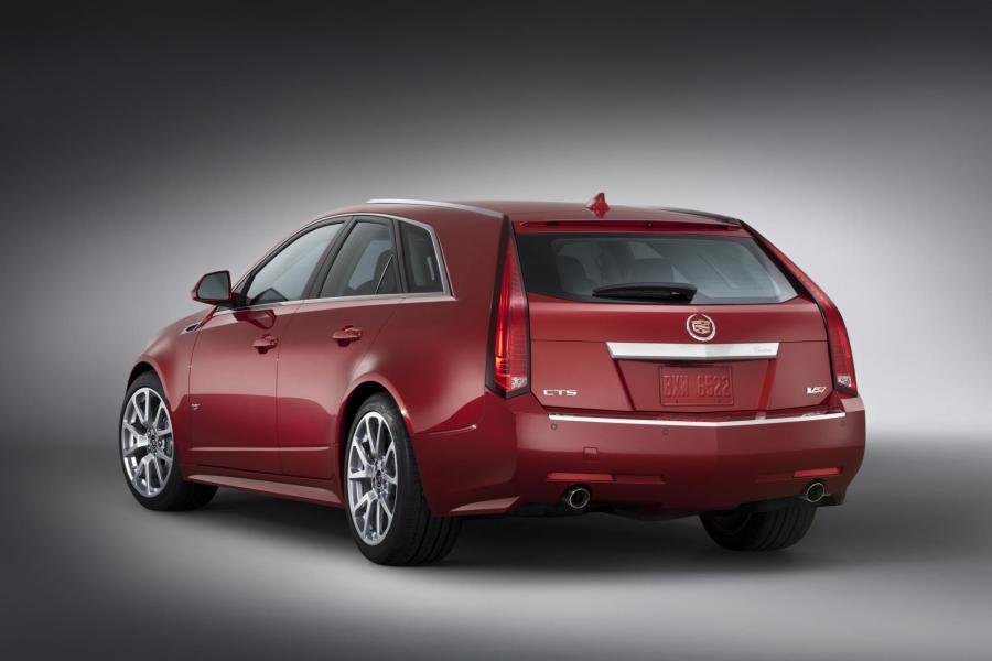  Cadillac CTS-V 2013 года  (фото 5 из 12)